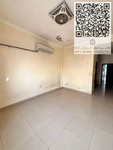 عرض اقتصادي | استوديو للإيجار السنوي في المويهات 2 عجمان | مطبخ منفصل | طابق أرضي | قريب من مخرج دبي