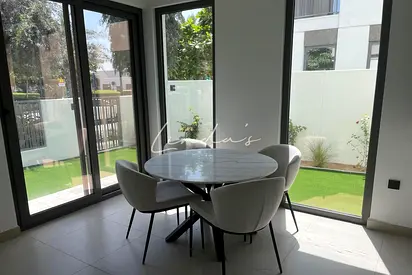 View Today | Single Row Facing RGS | Landscaped