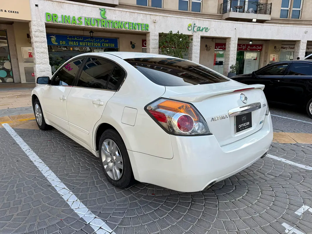nissan-altima-2012-35sr-petrol-manual-fwd-457628709868032002