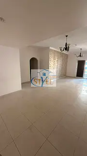 A unique opportunity to own a spacious apartment in a strategic location, within a well-known family