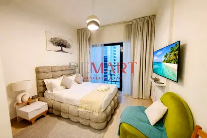 Brand new~ Pool view ~ Multiple cheques