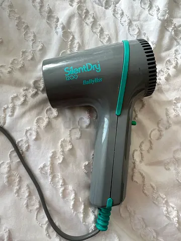 BaByliss Silent Dry 1200 hair dryer 20 AED 💰