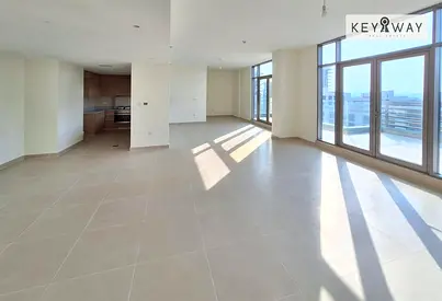 Vacant | First-Time Occupancy | High Floor