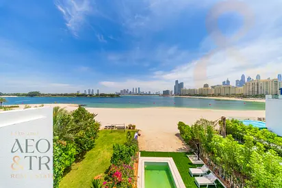 Fully Renovated | Direct Beach Access | Sea View