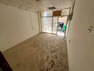 Shop for Annual Rent in Al Rumaila – Second Row from Ajman Corniche – Prime and Vibrant Location