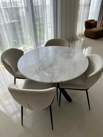 Round Marble-Top Dining Table with 4 Beige Upholstered Chairs