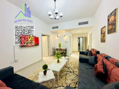 بدون عمولة - غرفة وصالة فرش جديد - بناء جديد - كورنيش عجمان