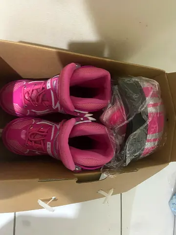 Kids skating shoe for sale