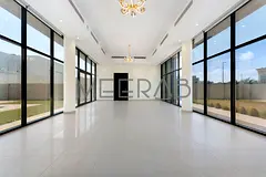 CONTEMPORARY VILLA WITH POOL | STUDY | DRIVER ROOM