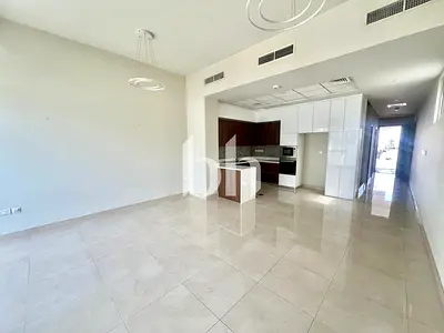 Vacant Now | Private Garden | Prime Location