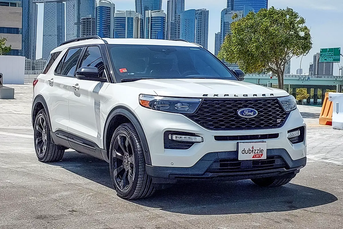 Ford Explorer 2022 — photo 1 of 15