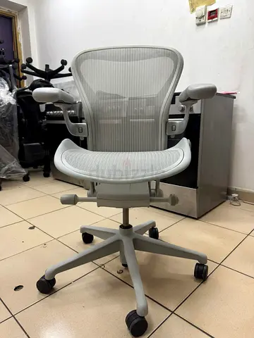 Herman miller remastered size B