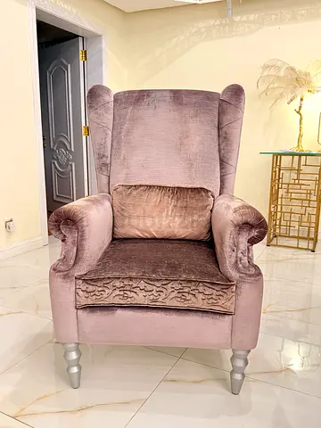 Single Velvet Wingback Armchair in Light Mauve with Cushion