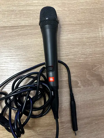 JBL PBM100 Wired Dynamic Vocal Microphone