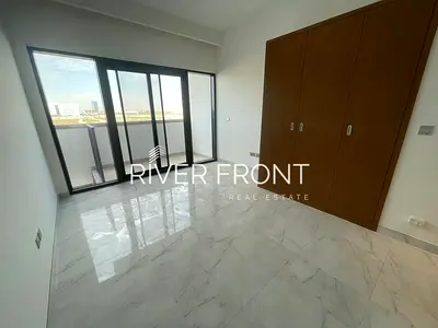 Lavish Studio | Available Now | Hot Property