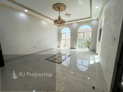 LUXURY AND VERY SPACIOUS 5BHK VILA WITH SAPRET MAJLIS WITH 2 KITCHEN MADE ROOM DRAVER ROOM ALL MASTER BEDROOM WITH PARKING AND GARDEN AREA JUST 150K