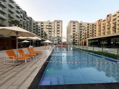 STUDIO IN DECENT COMMUNITY BUILDING LAWNZ FOR SALE
