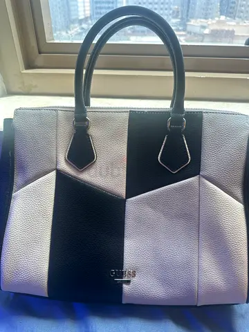 Guess Black  White Geometric Tote Bag - Medium Guess Handbag