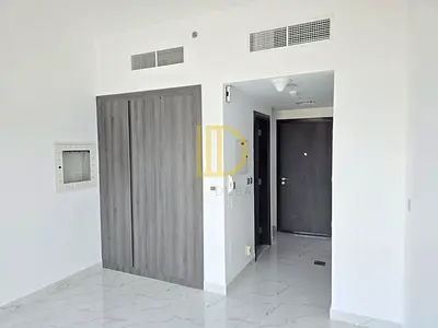Beautiful | Vacant | Unfurnished | Prime Location