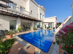 LUXURY LIVING AT CONVENIENT LOCATION WITH PVT POOL
