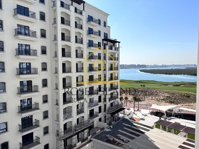 Hot Deal|Fully Furnished| Prime Location