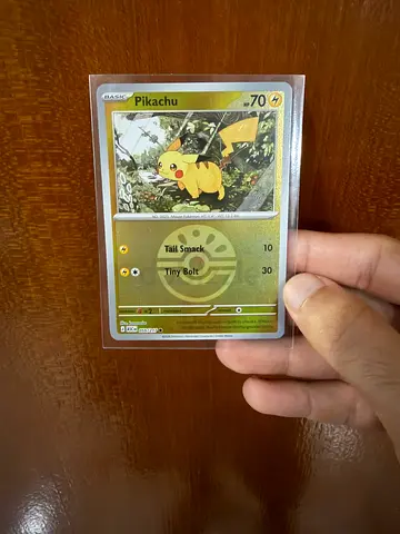 Pikachu Pokémon Card (Holographic Base Set Style) - Near Mint in Sleeve
