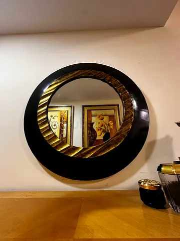 Round Decorative Wall Mirror with Black and Gold Frame