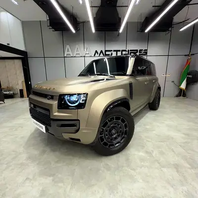 2025 Land Rover Defender Octa (P635) - European Specs - Brand New!