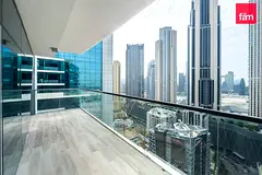 Vacant | Downtown Views | Huge Layout