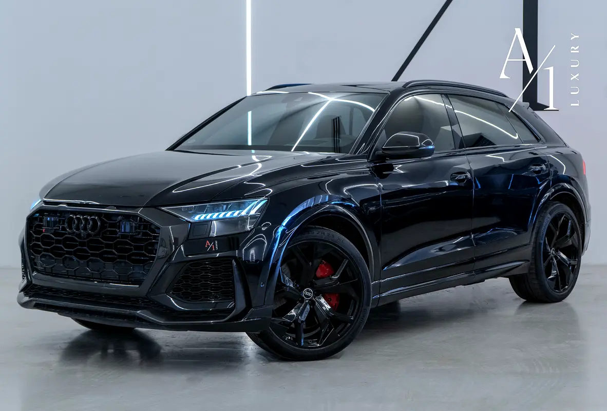 Audi RS Q8 2021 — photo 1 of 14