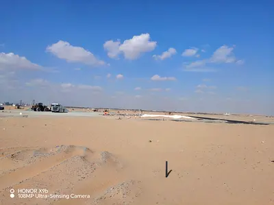 🏭 أرض صناعية للبيع في العرقوب – صفقة بسعر مميز