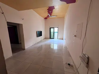 شقه غرفتين و صاله _ النعيميه 1 عجمان _ سكن عائلات _ تكييف مركزي _ 2 حمام