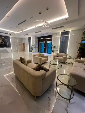 We're more than just a service. Because you deserve the best. In the heart of the city, close to everything you need. A well-appointed residence combi