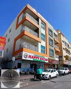 3 BEDROOM FOR COMPANY ACCOMMODATION IN SATWA NEAR KARACHI DARBAR NEAR BUS STATIONS 10 MIN TO CITY WA