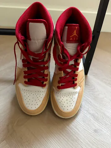 Nike air Jordan 1 Mid shoes UK 7