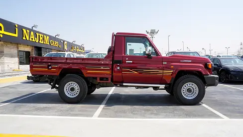 2025 Toyota LAND CRUISER 70 SERIES 照片 9
