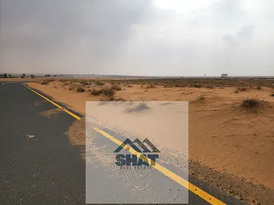 للبيع  ارض سكني تجاري على شارع رئيسي عرض 97 متر تصريح ارضي + 3 طابق فرصة لا تعوض  موقع مميز جدا تملك حر للجنسيات العربية  منطقة روضة القرط – الشارقة