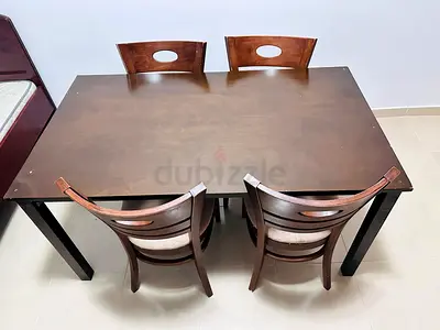 Beautiful Dining Set (Table + 4 Chairs) – Ready to Use