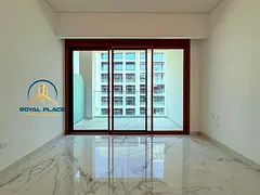 UNFURNISHED | BALCONY | MID FLOOR | CHILLER FREE |