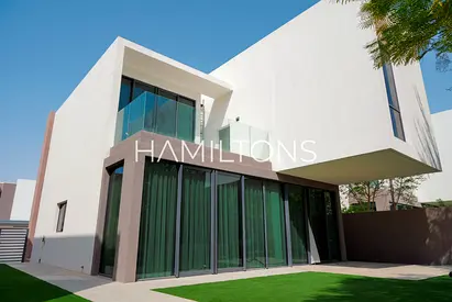 Best Price | Spacious Modern Villa | Resale