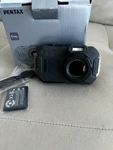 Pentax WG-1000 Waterproof Camera