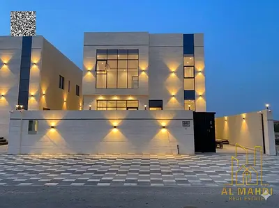 فيلا فخمه شامل رسوم التسجيل تملك حر بدون رسوم خدمات قريبة من مول تجاري