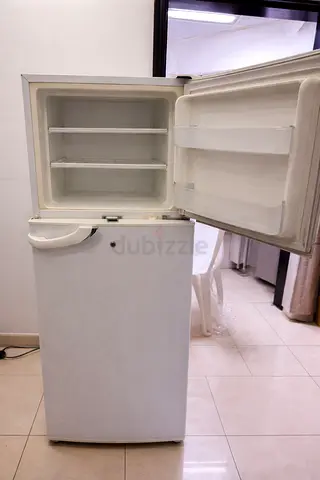 Compact top-freezer refrigerator - good working condition