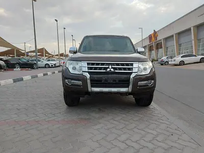 Mitsubishi Pajero GLS 2017 - GCC Specs - Excellent Condition