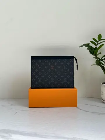 Louis Vuitton clutch