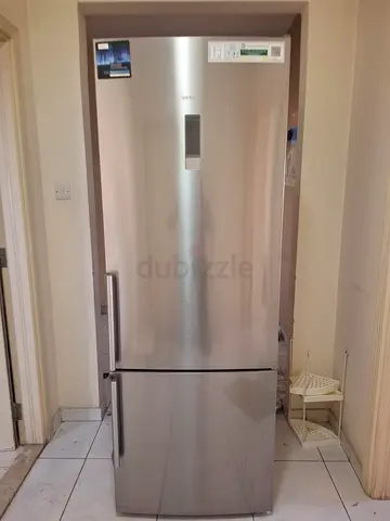 Siemens bottom freezer same like new condition perfect working