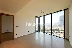 Downtown Views | Large Layout | Available June