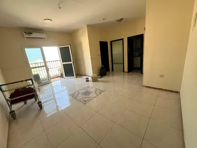 1BR apartment with balcony in Al Qulaya prime location near all services