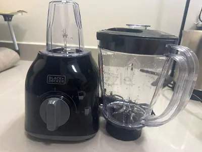 Black+Decker Compact Blender with Jar and Grinder - Good Working Condition
