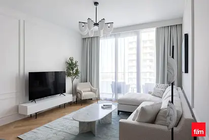 LUXURY LIVING I HIGH FLOOR I UPGRADED